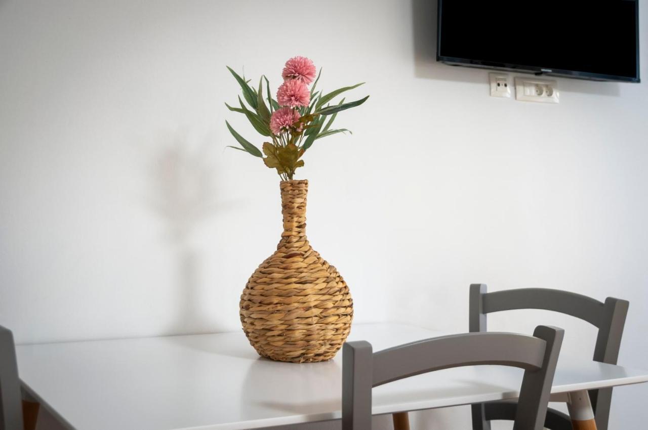 Adriatic Dream Rooms โรวีน ภายนอก รูปภาพ
