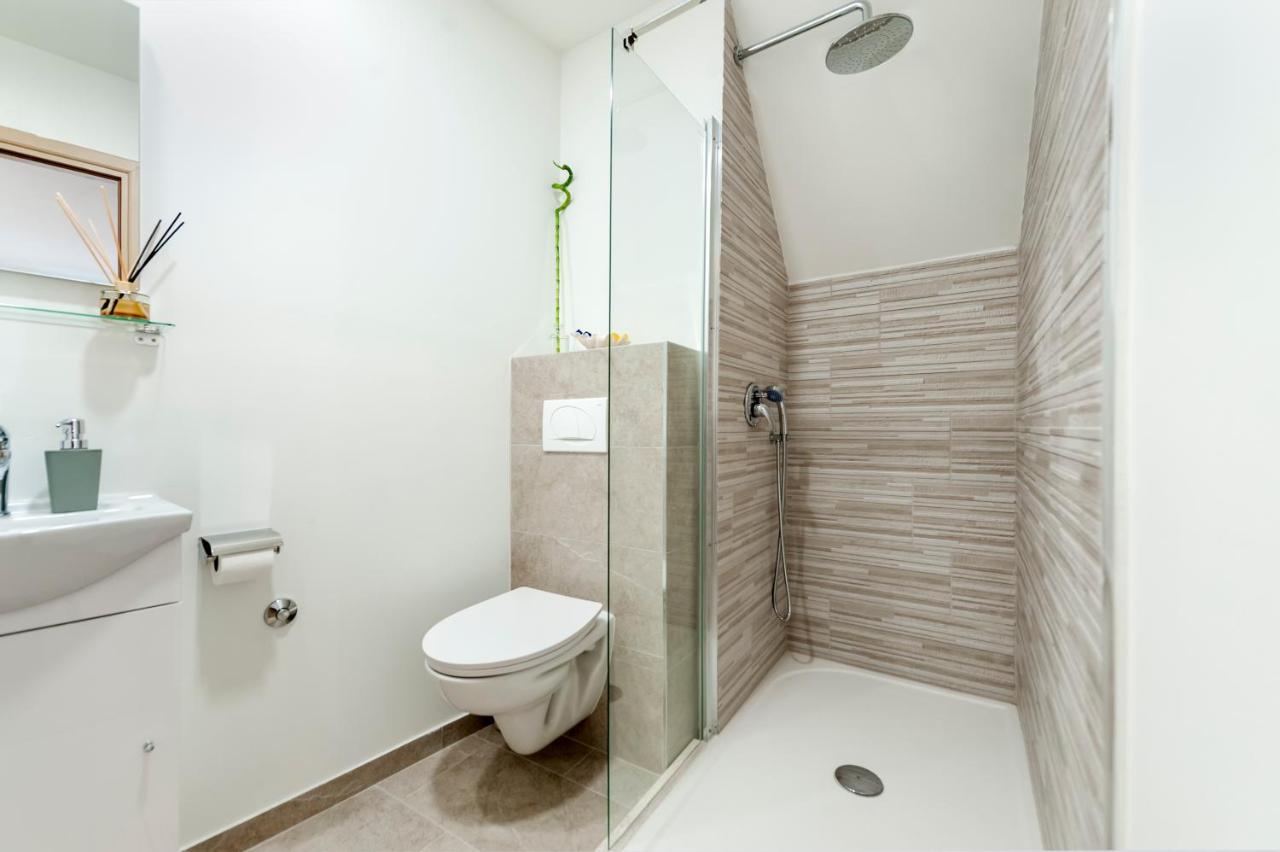 Adriatic Dream Rooms โรวีน ภายนอก รูปภาพ